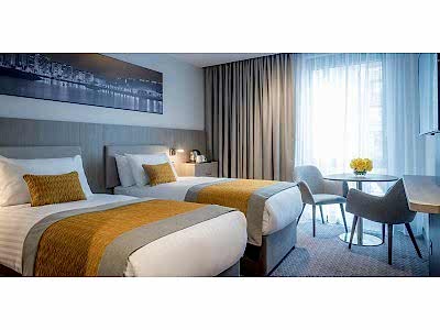 Шторы для гостиниц фото в интерьере пример 3204