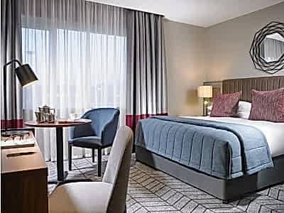 Шторы для гостиниц фото в интерьере пример 3208