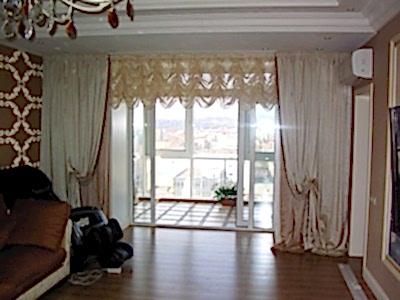 Классические шторы фото в интерьере пример 815