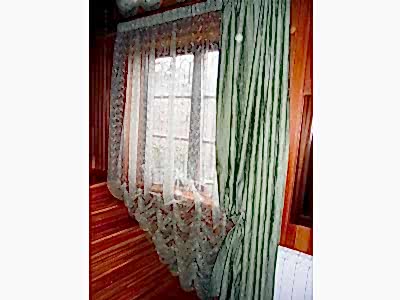 Австрийские шторы в коттедже фото в интерьере пример 149