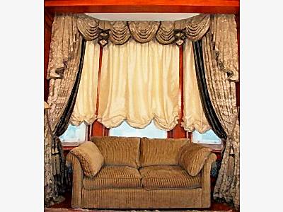 Австрийские шторы в коттедже фото в интерьере пример 175