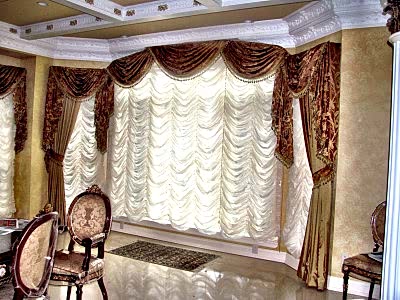 Французские шторы в гостиной фото в интерьере пример 795