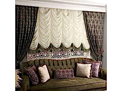 Французские шторы в гостиной фото в интерьере пример 782