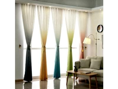 Классические шторы в гостиной фото в интерьере пример 493