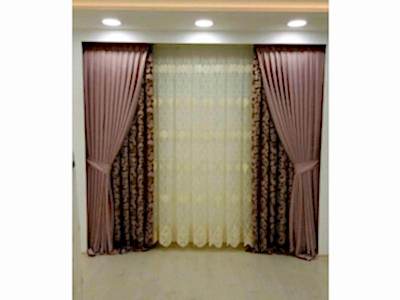 Классические шторы в гостиной фото в интерьере пример 581