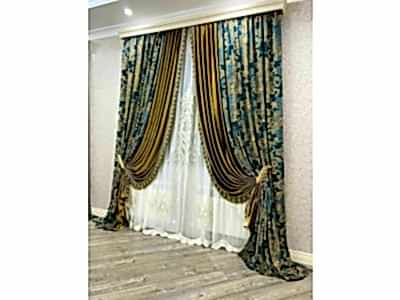 Классические шторы в гостиной фото в интерьере пример 572