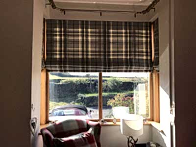 Римские шторы для частного дома фото в интерьере пример 1007