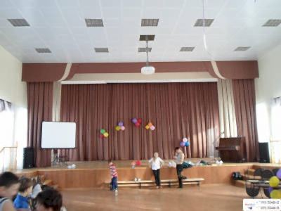 Шторы для школы фото в интерьере пример 1963