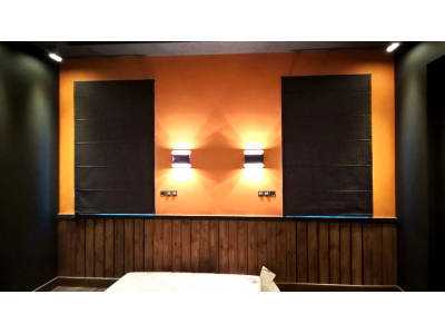 Римские шторы блэкаут фото в интерьере пример 2191