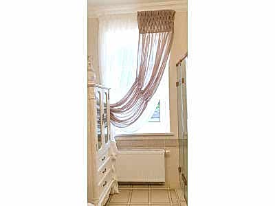 Тюлевые шторы в коттедже фото в интерьере пример 2249