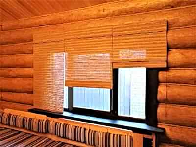 Бамбуковые шторы в коттедже фото в интерьере пример 2453