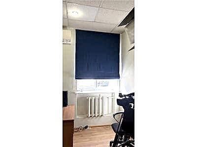 Римские шторы в офис фото в интерьере пример 2467