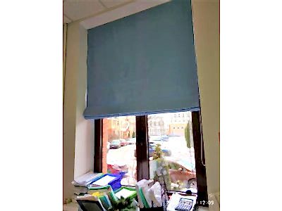 Римские шторы в офис фото в интерьере пример 2531