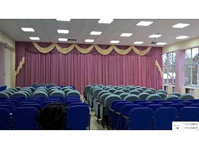 Шторы для школы фото в интерьере пример 1957