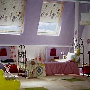 Рулонные шторы в детской фото в интерьере пример 1570