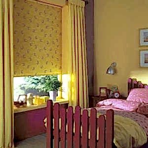 Рулонные шторы в детской фото в интерьере пример 1602