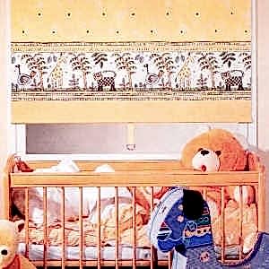 Рулонные шторы в детской фото в интерьере пример 1440