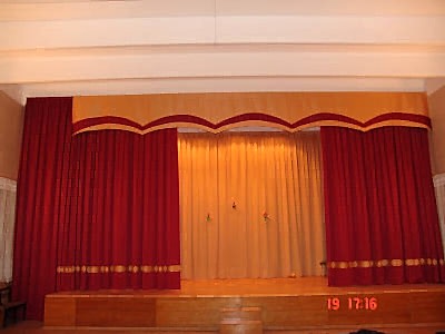 Шторы для школы фото в интерьере пример 437